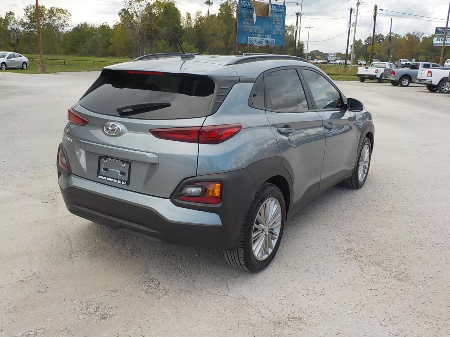 2021 Gray Hyundai Kona (KM8K22AA2MU) , Automatic transmission, located at 1617 W Church Street, Livingston, TX, 77351, (936) 327-3600, 30.710995, -94.951157 - WOW!! This thing is double sharp!! - Photo#6